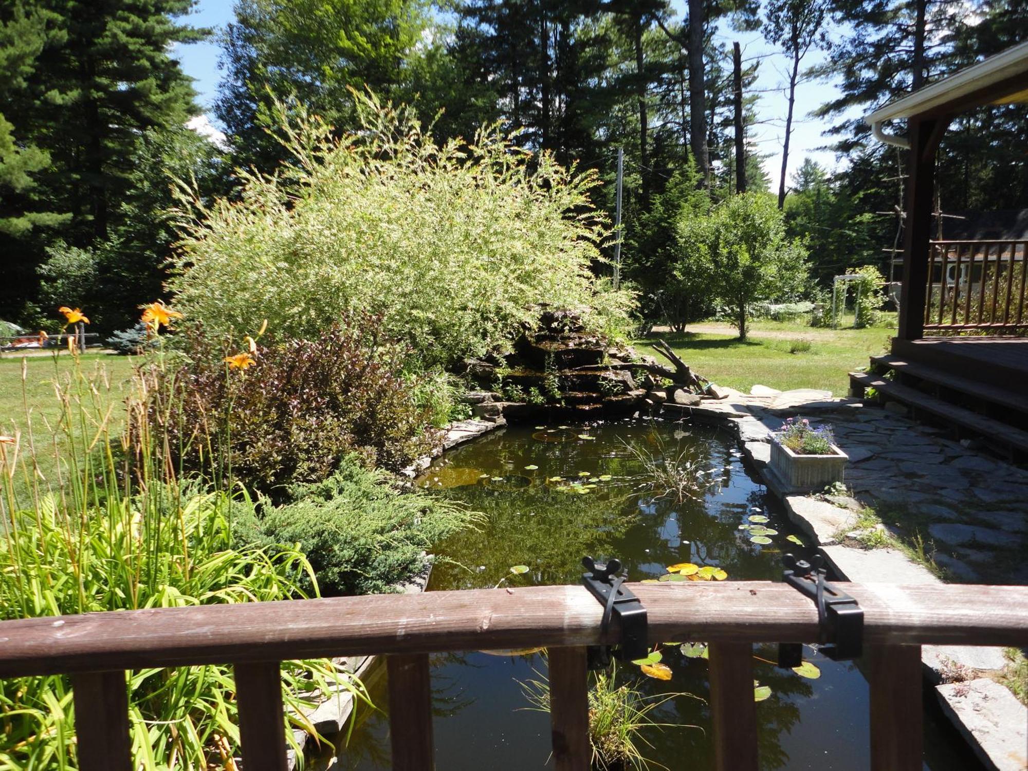 Dwight Riverside Inn Екстериор снимка